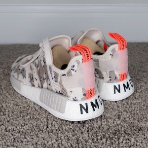 adidas nmd r1 white camo